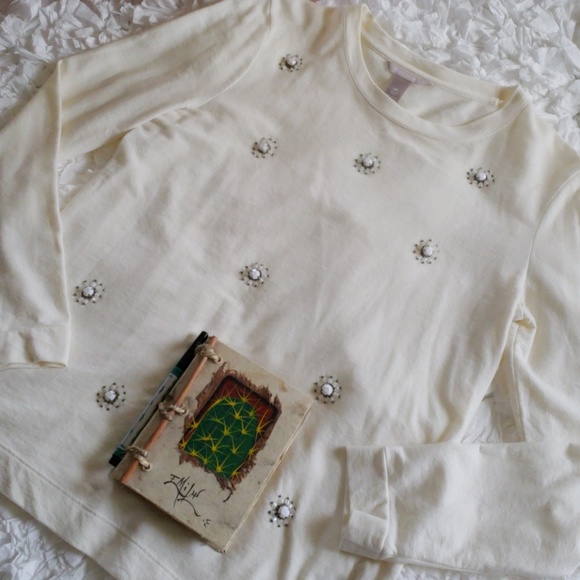 Banana Republic Tops - Banana Republic sweat shirt size medium Banana Republic Tops - Banana Republic sweat shirt size medium